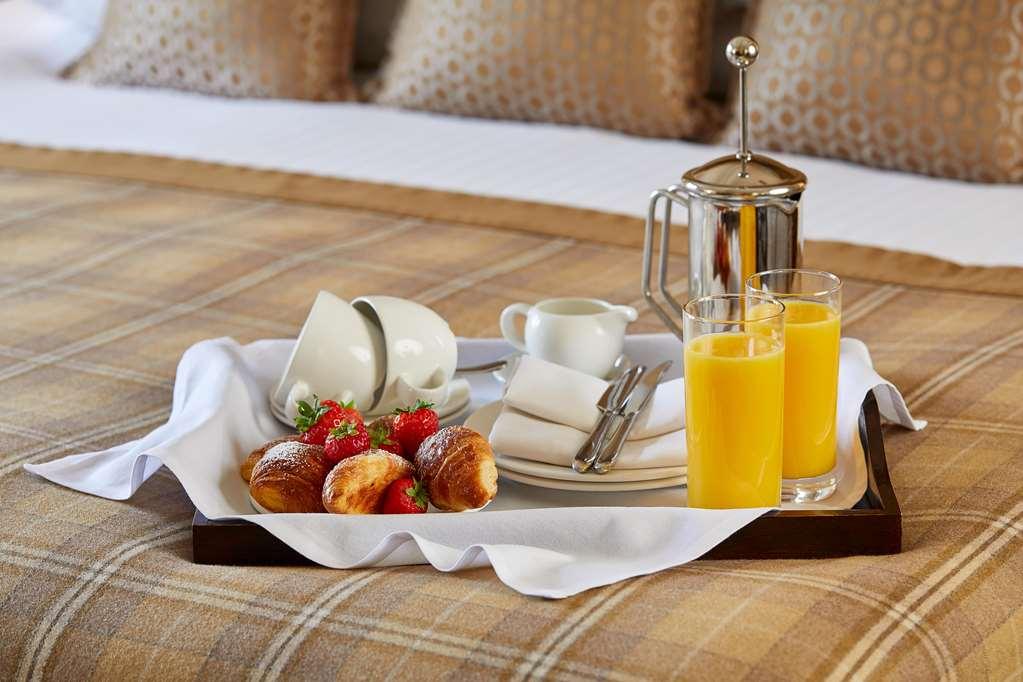 Macdonald Hill Valley Hotel, Spa & Golf Resort Whitchurch  Quarto foto
